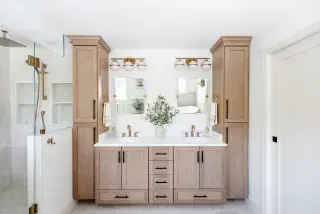 Elegante dobândite vanități transformă rutina de dimineață în showcase-ul noului baie