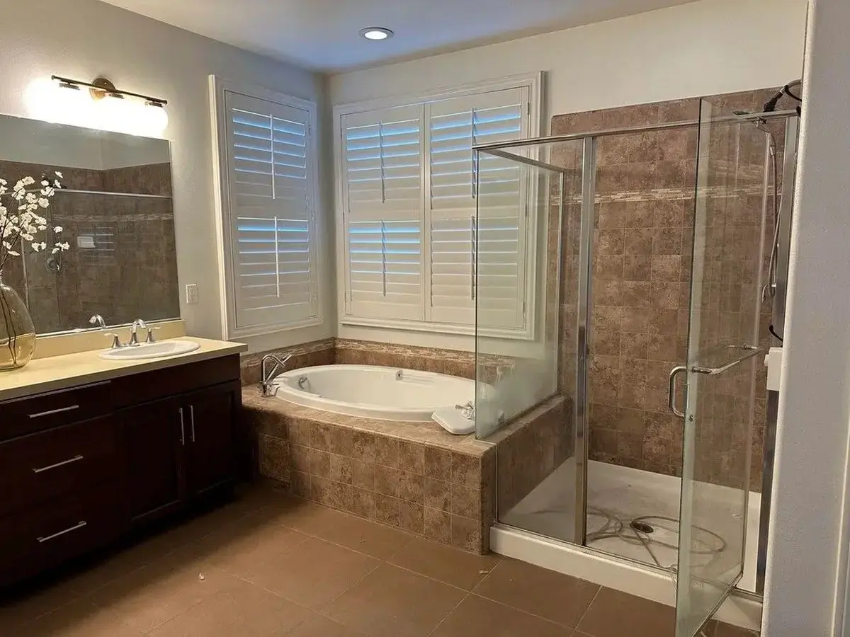 Modificarea salului de baie: de la constructor la lux personalizat
