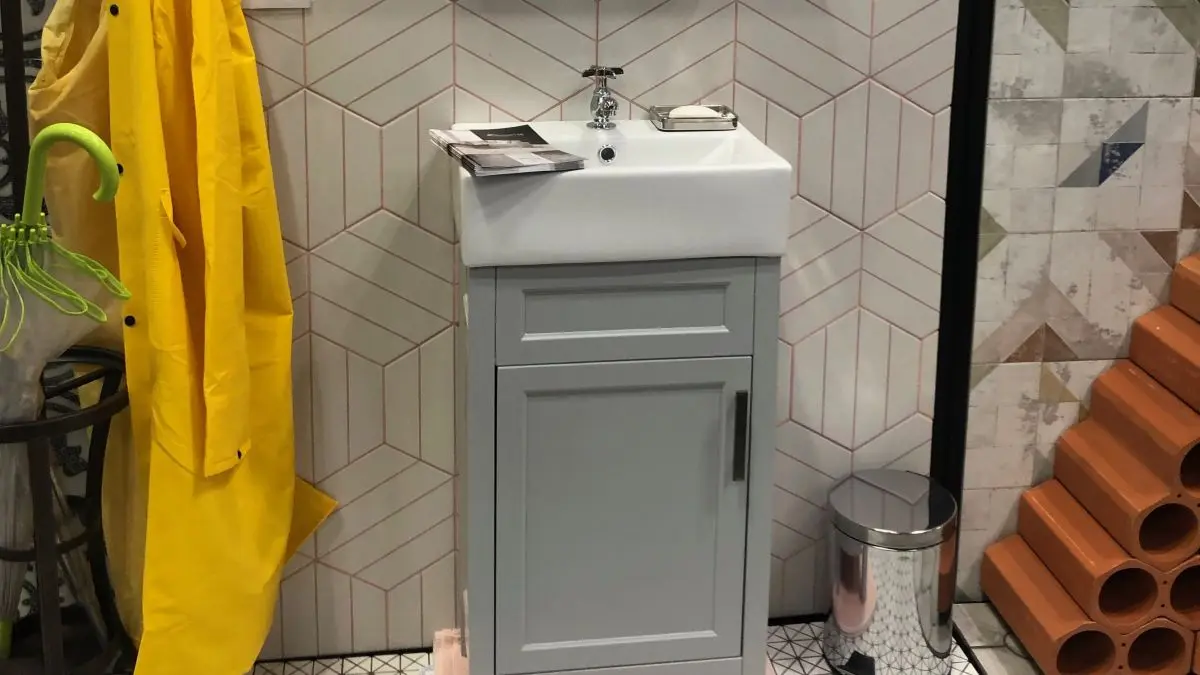 Această băutură nu trebuie să aibă un dulap standard și să fie mai bine