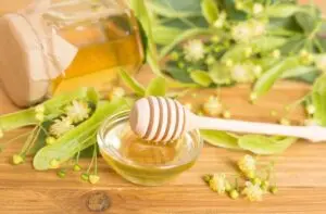 Mierea de tei: gust floral, beneficii naturale și rețete simple în casă